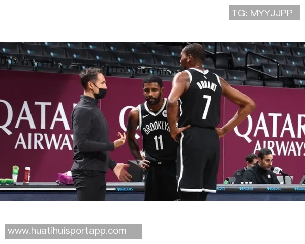 哈登晒世界杯用球合照引发中文译名三重浪热潮 哈登晒世界杯用球合照引发中文译名三重浪热潮