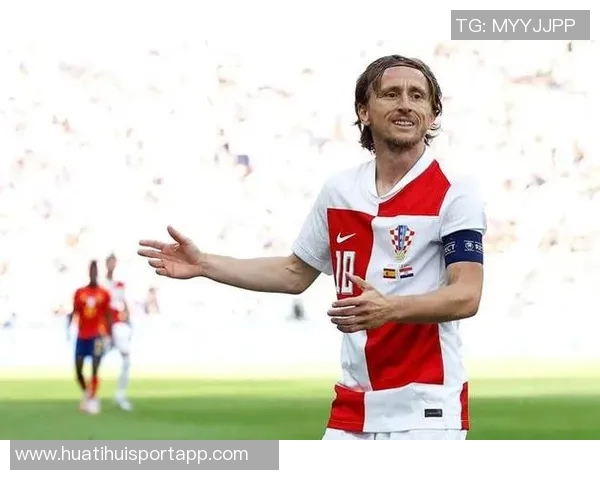 里奇总结比赛表现强调上半场失误频繁下半场实力显现的转变