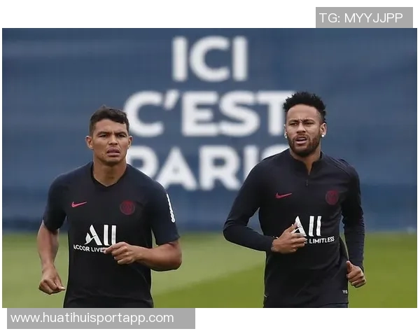 内马尔加盟弗鲁米嫩塞传闻再起弟媳社媒晒合照引发球迷热议