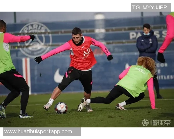 卡斯尔与文班训练赛中膝盖相撞受伤初步评估显示伤势并不严重