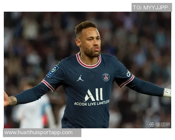 内马尔厕所不关门的趣事让我大开眼界，原来他一直都是这样的人